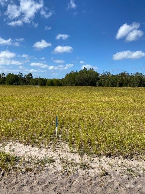 6 Caretta Cct, Toogoom, QLD 4655