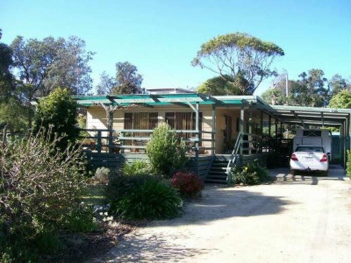 95 Fifth Ave, Paradise Beach, VIC 3851