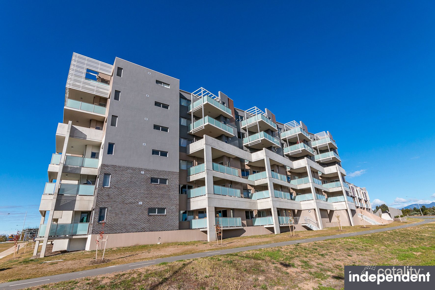 121/41 Philip Hodgins St, Wright, ACT 2611