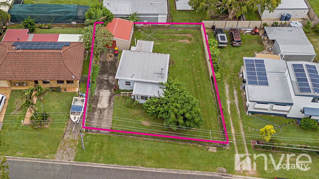 15 Third Ave, Toorbul, QLD 4510