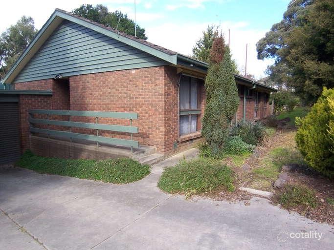 6 Karamooka Ave, Chum Creek, VIC 3777