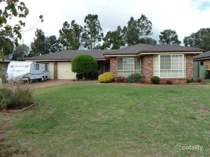 31 Murrumbidgee Pl, Dubbo, NSW 2830