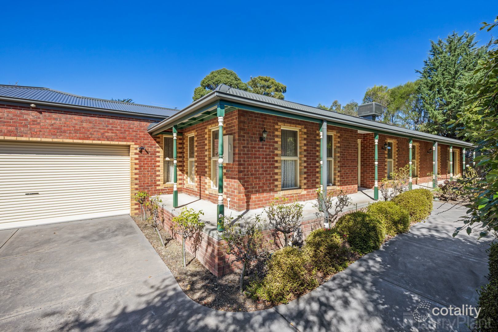 8 Leena Ct, Warranwood, VIC 3134