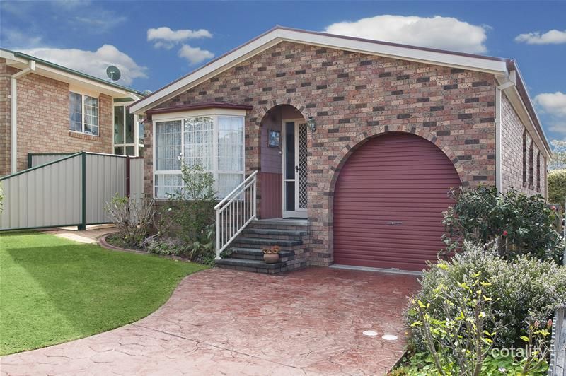 12 Wentworth Ave, Sunshine Bay, NSW 2536