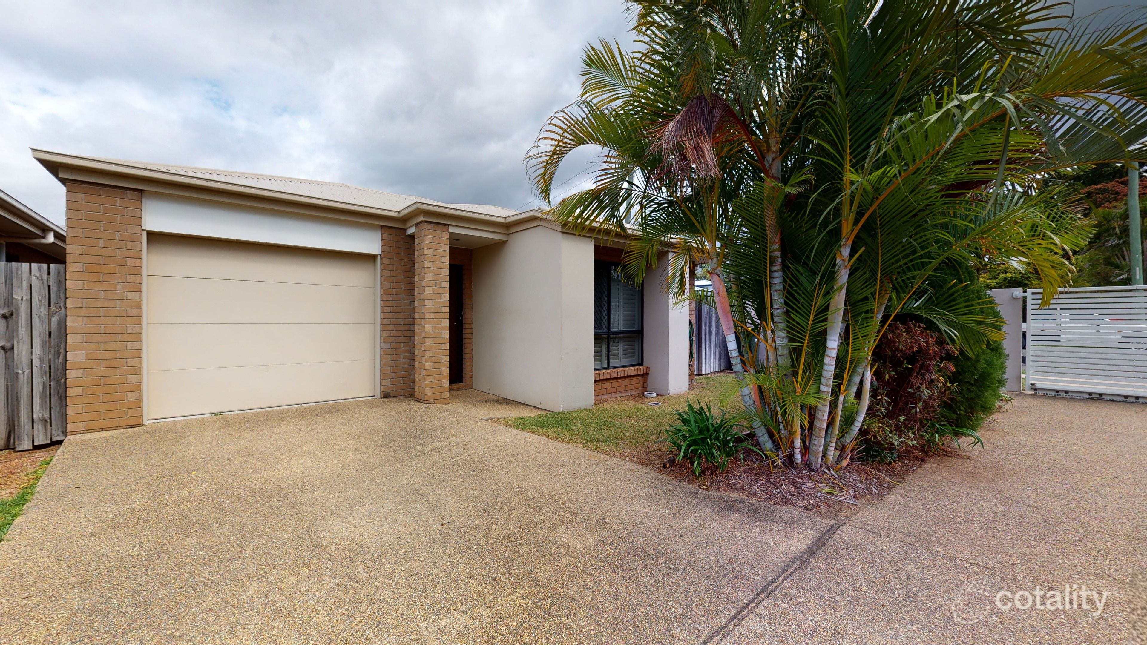 1/16 Elphinstone St, Berserker, QLD 4701
