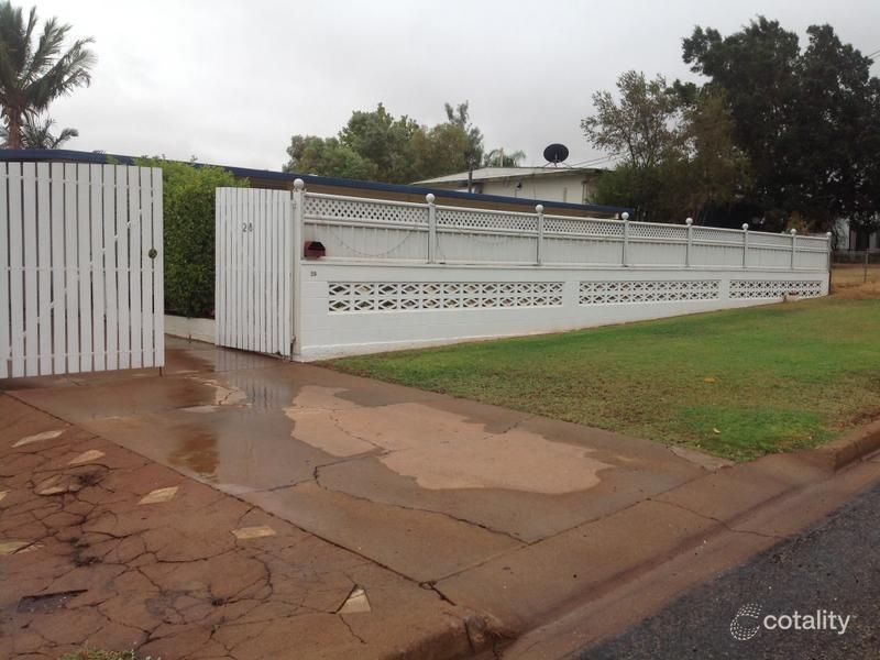 28 Hinkler, Sunset, QLD 4825