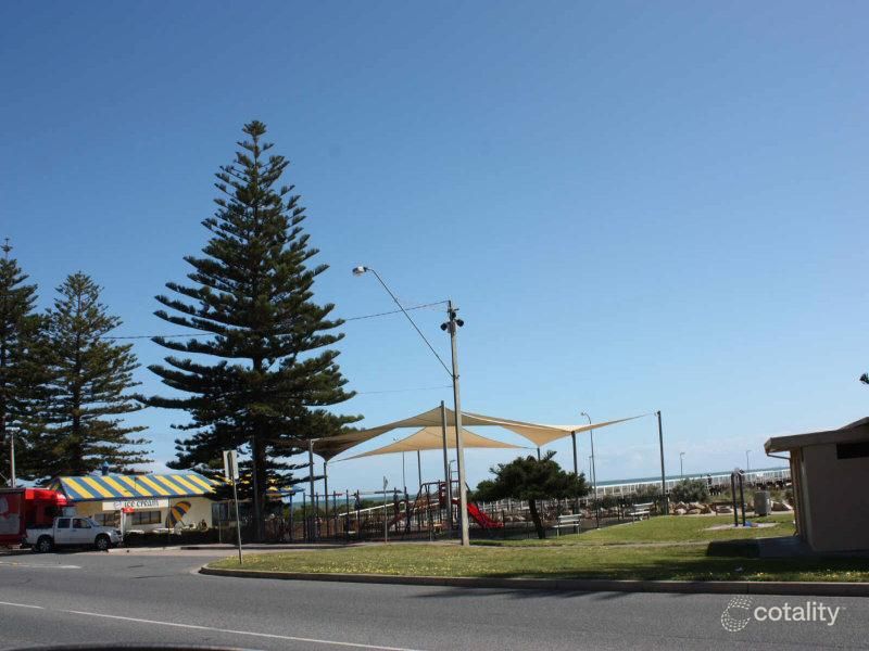 2/15 Jetty Rd, Largs Bay, SA 5016
