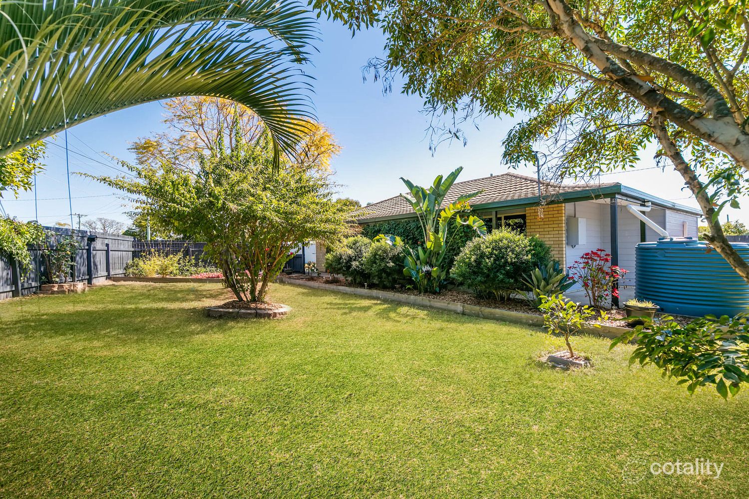 19 Coffey St, Crestmead, QLD 4132