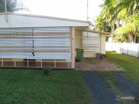 5 Second Ave, Caloundra, QLD 4551