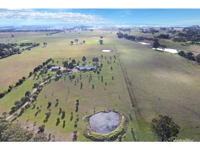 268 Three Chain Rd, Maffra, VIC 3860