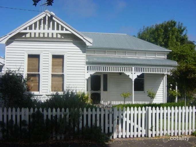 14 Wishart St, Port Fairy, VIC 3284