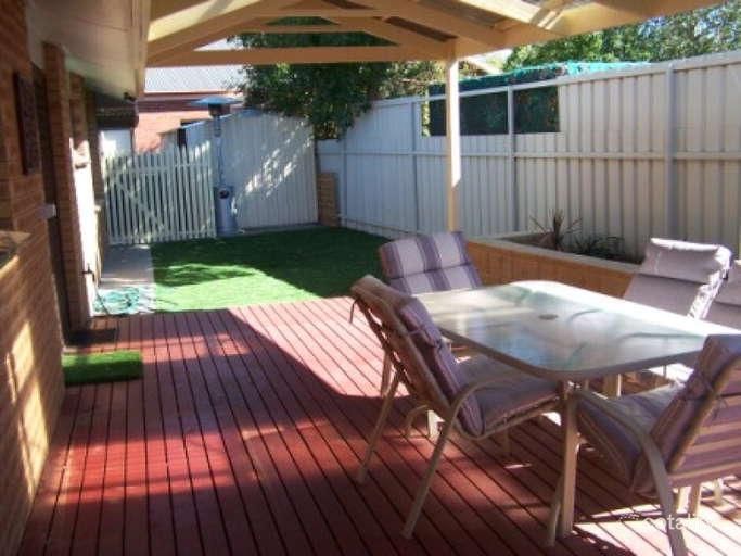 2/523 Nagle Rd, Lavington, NSW 2641