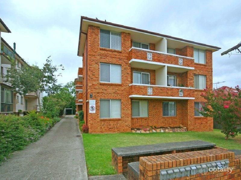 8/7 Reddall St, Campbelltown, NSW 2560