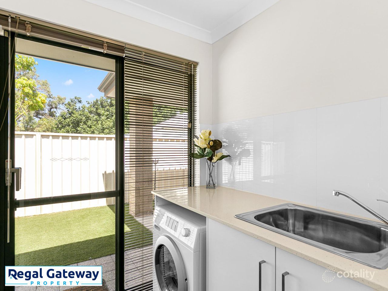 4b North St, Beckenham, WA 6107