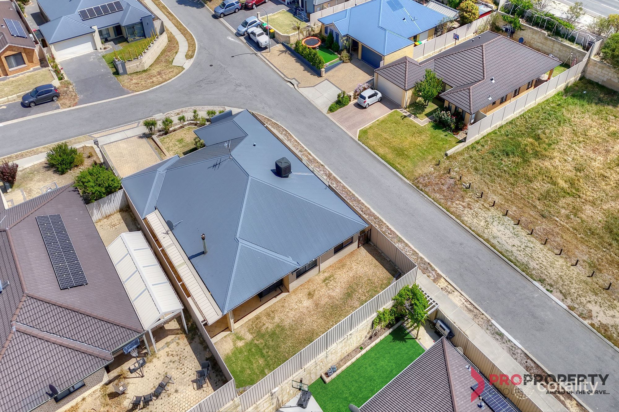 14 Fluyt Way, Landsdale, WA 6065
