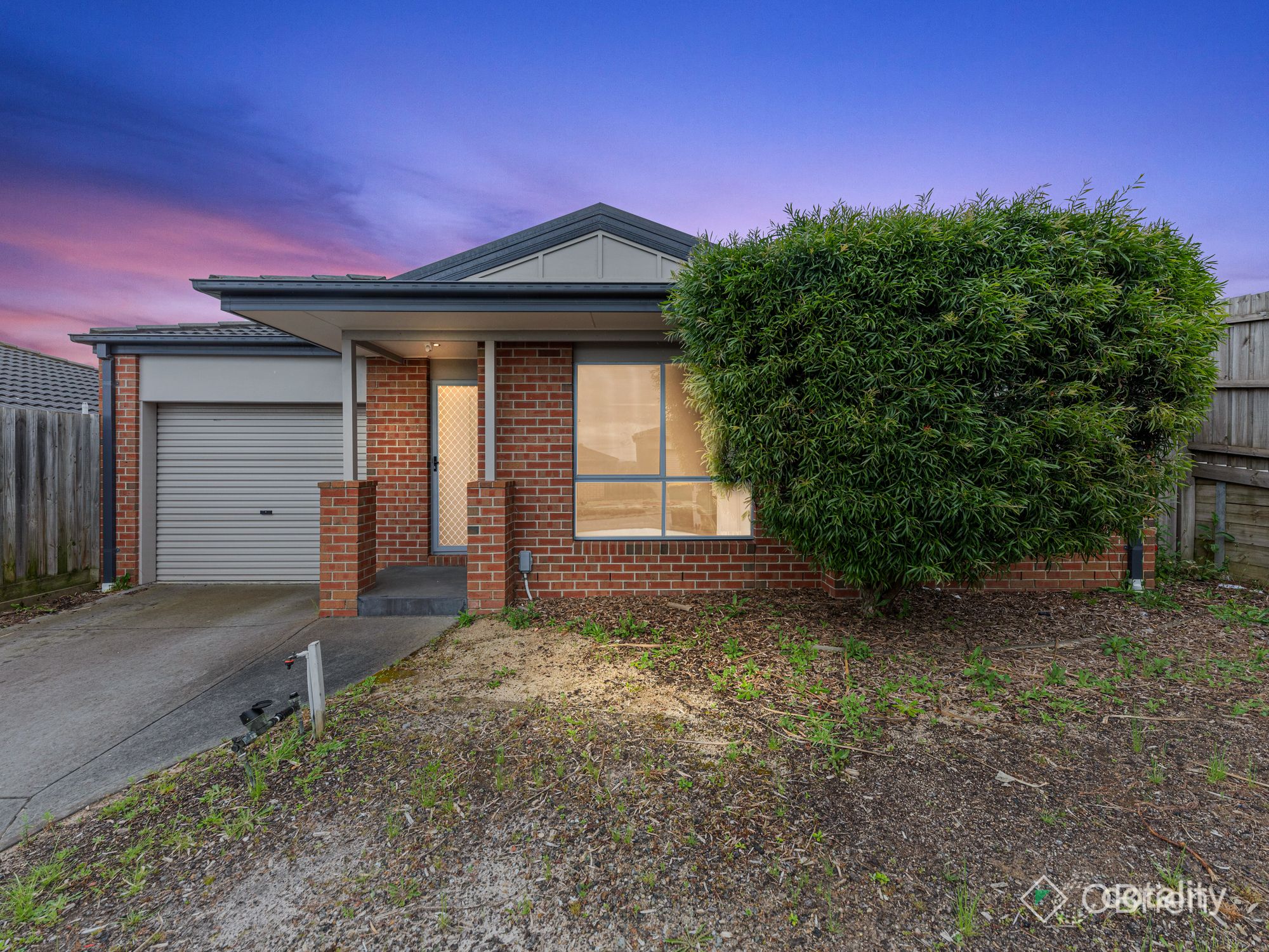 30/11 Hawk Ave, Pakenham, VIC 3810