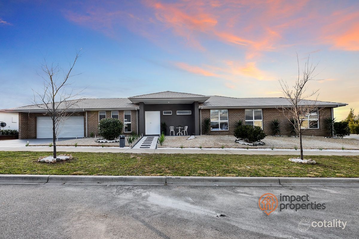 3 Chipp St, Coombs, ACT 2611