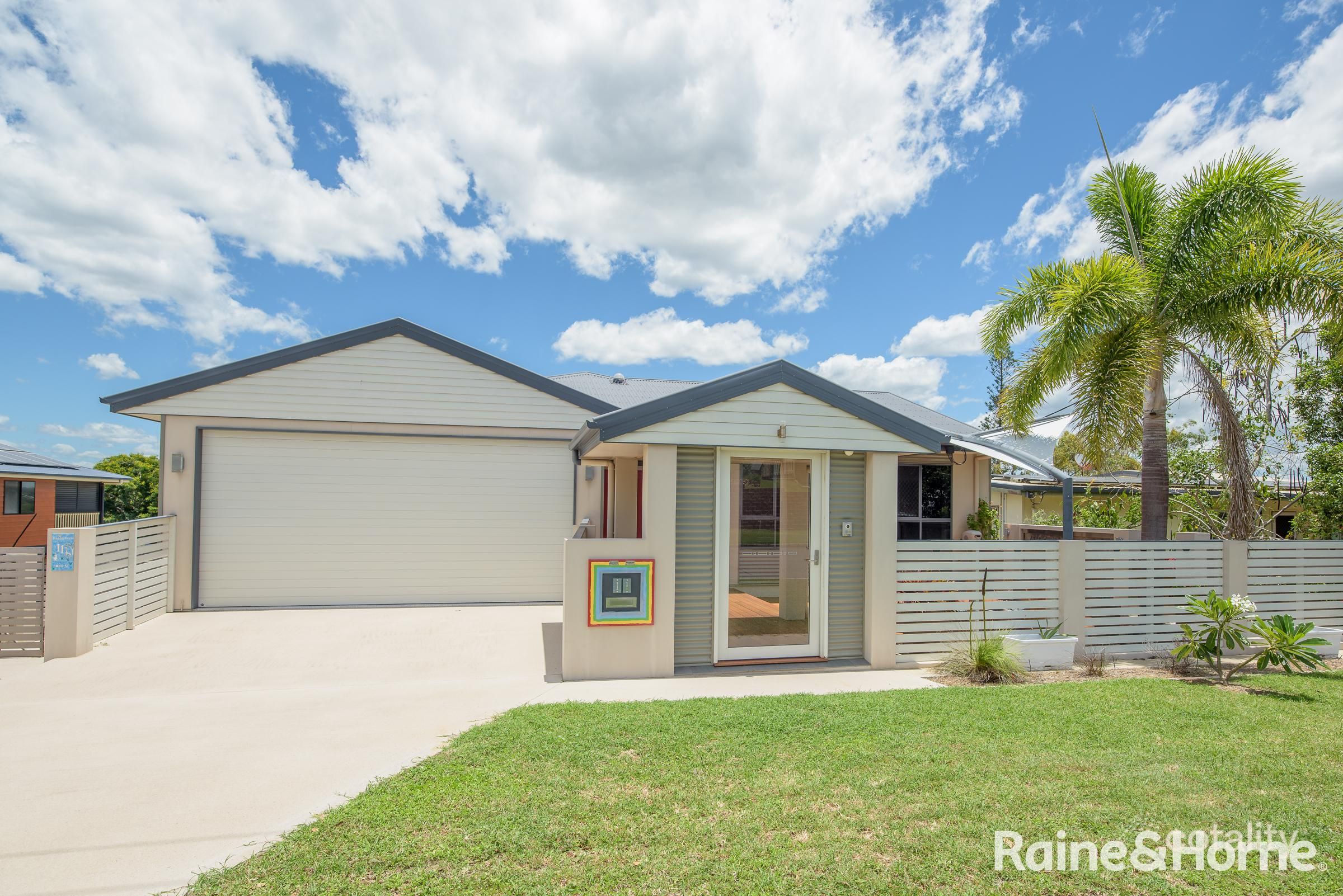11 Watt St, West Gladstone, QLD 4680
