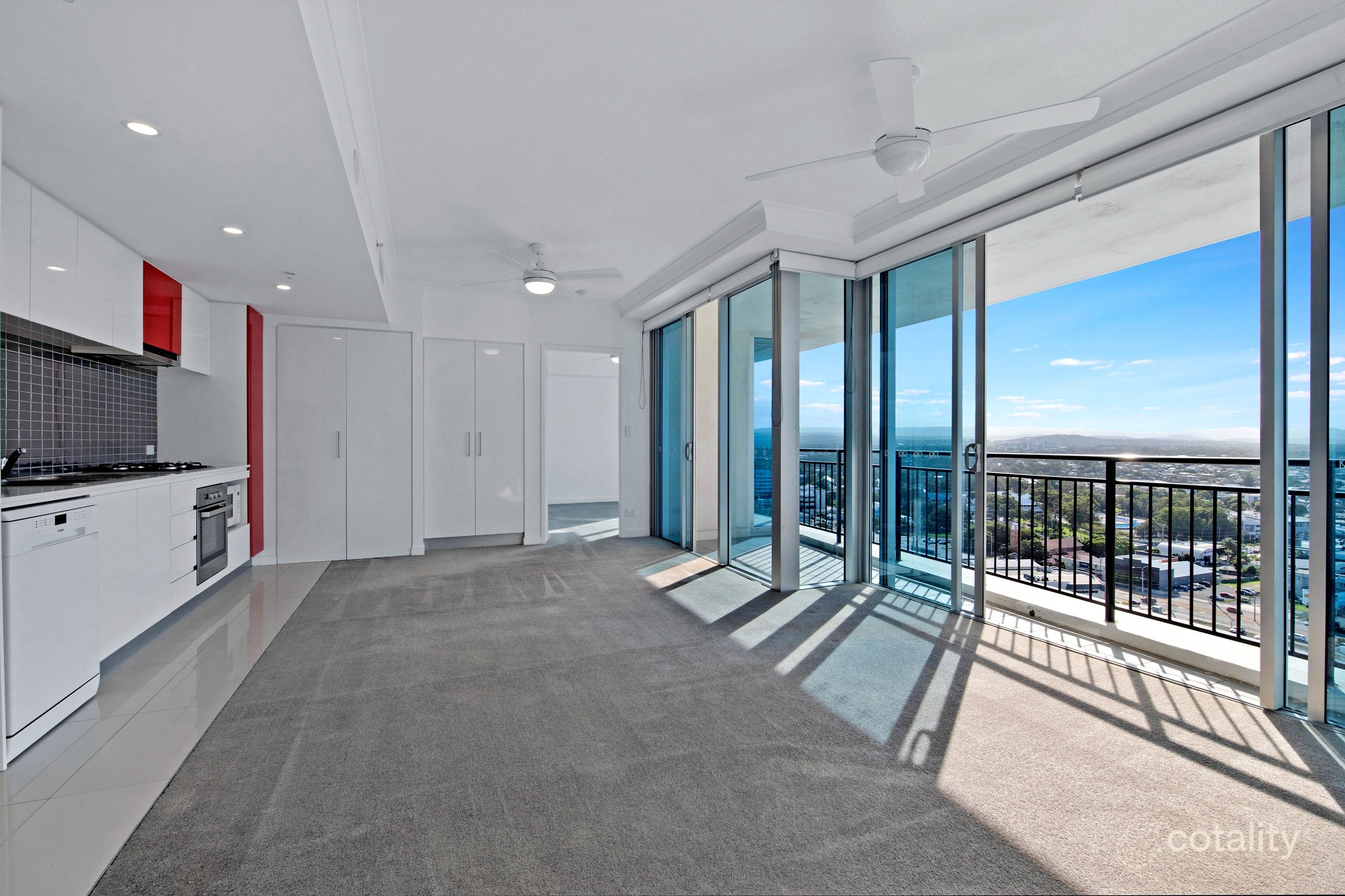 21509/5 Lawson St, Southport, QLD 4215