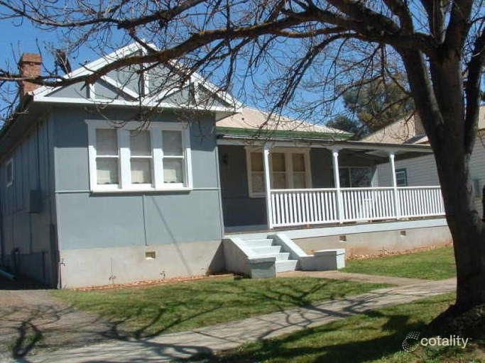 85 Edward St, Molong, NSW 2866