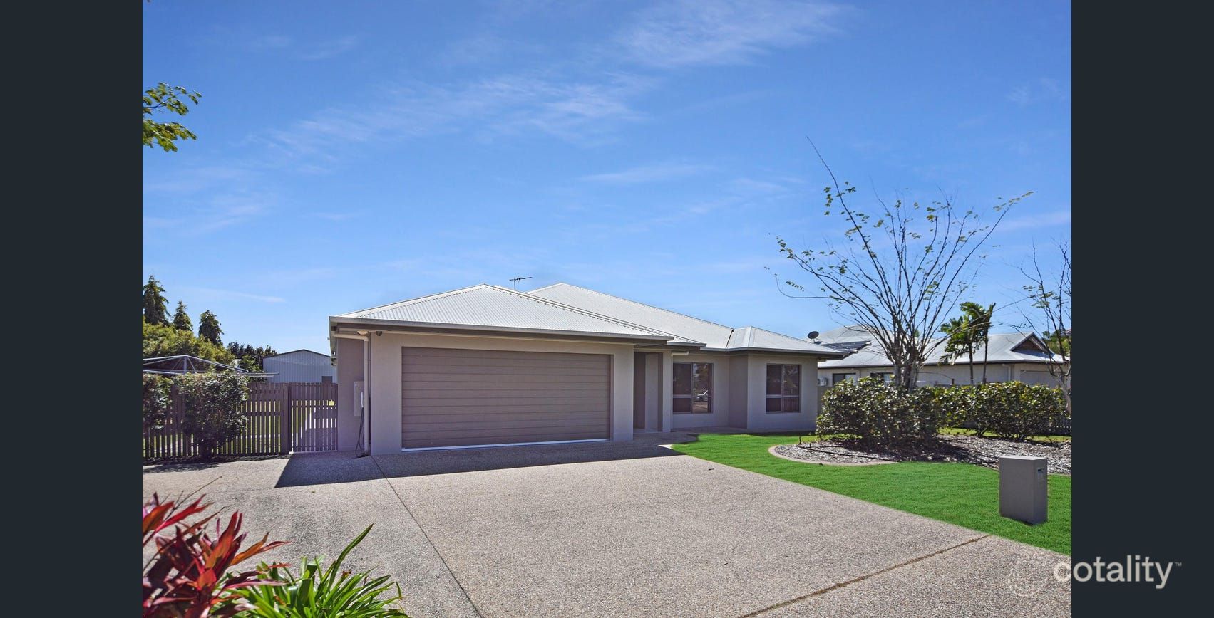 24 Shoalmarra Dr, Mount Low, QLD 4818