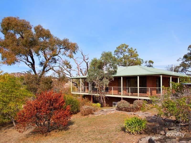 69 Bryden Rd, Harcourt North, VIC 3453