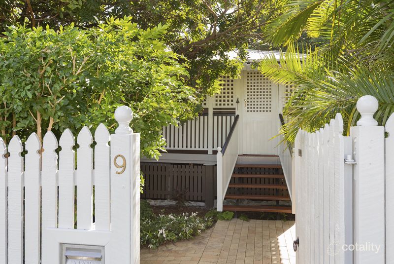 9 Barclay St, Deagon, QLD 4017