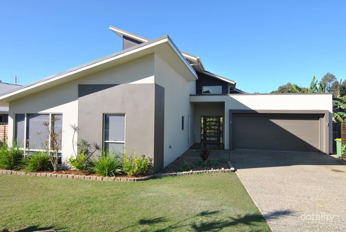 32 Peregrine Cres, Coomera, QLD 4209