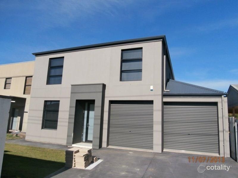 18 Victoria St, Glanville, SA 5015