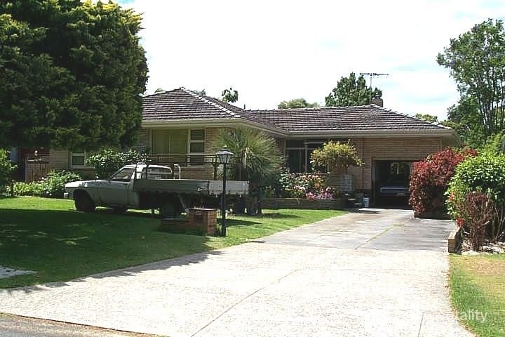 22 Barrisdale Rd, Ardross, WA 6153