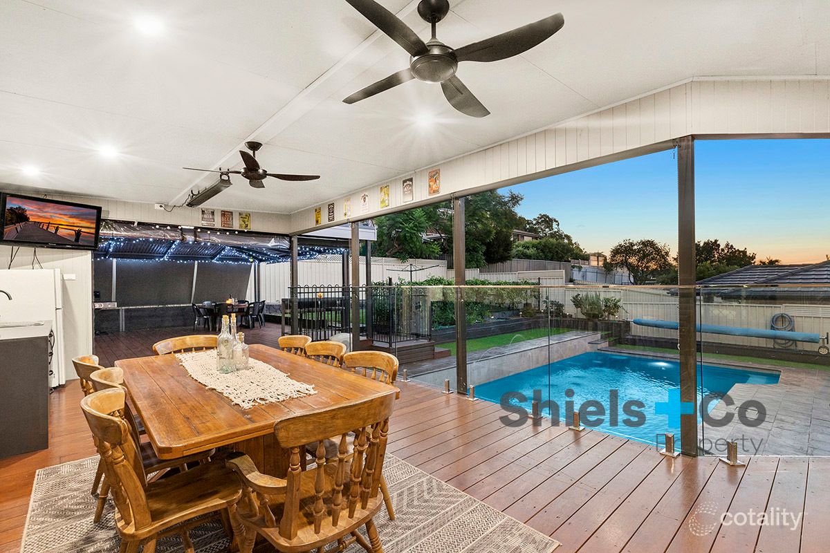 5 Ian St, Eleebana, NSW 2282