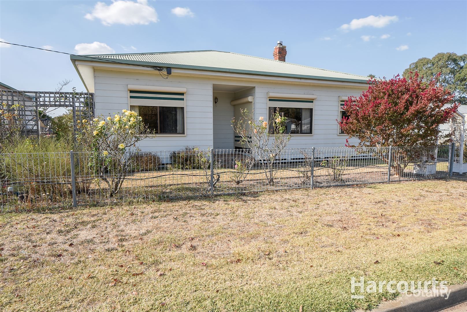 12 Margaret St, Edenhope, VIC 3318