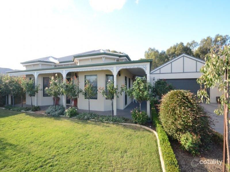 42 Cambridge Dr, Wangaratta, VIC 3677