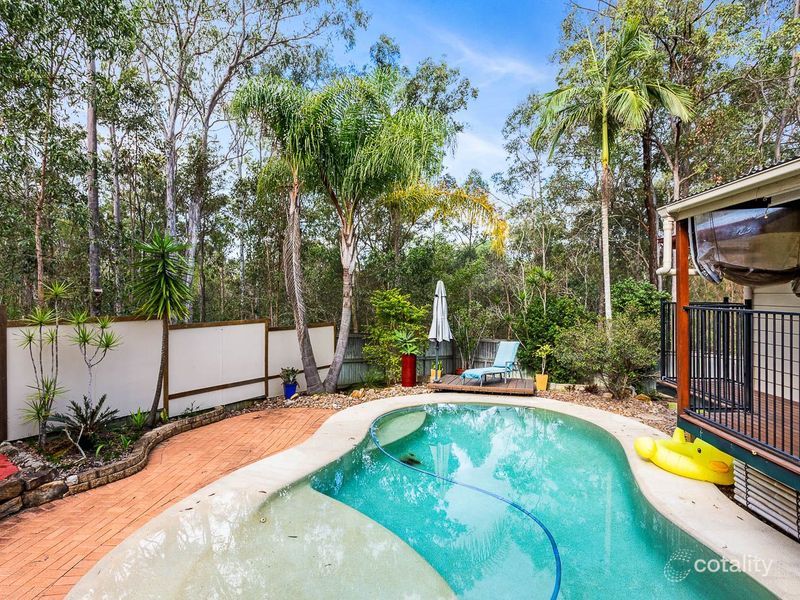 5 Eton Ct, Forest Lake, QLD 4078