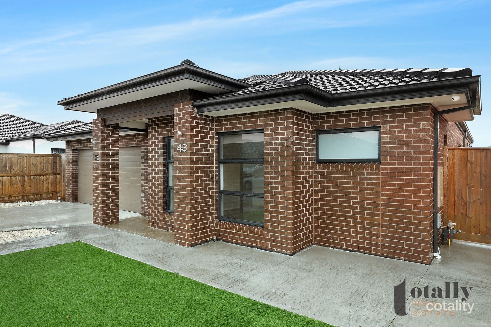43 Latchford Dr, Mickleham, VIC 3064