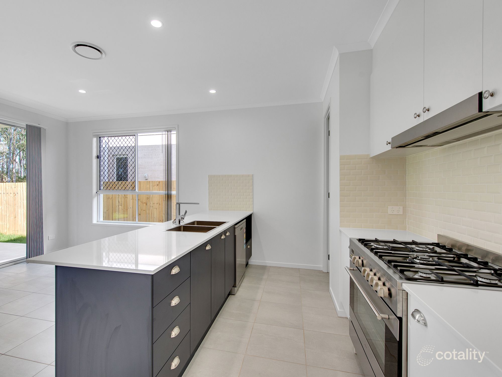 32 Laura St, Cleveland, QLD 4163