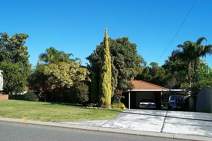 9 Pennine Way, Hamersley, WA 6022