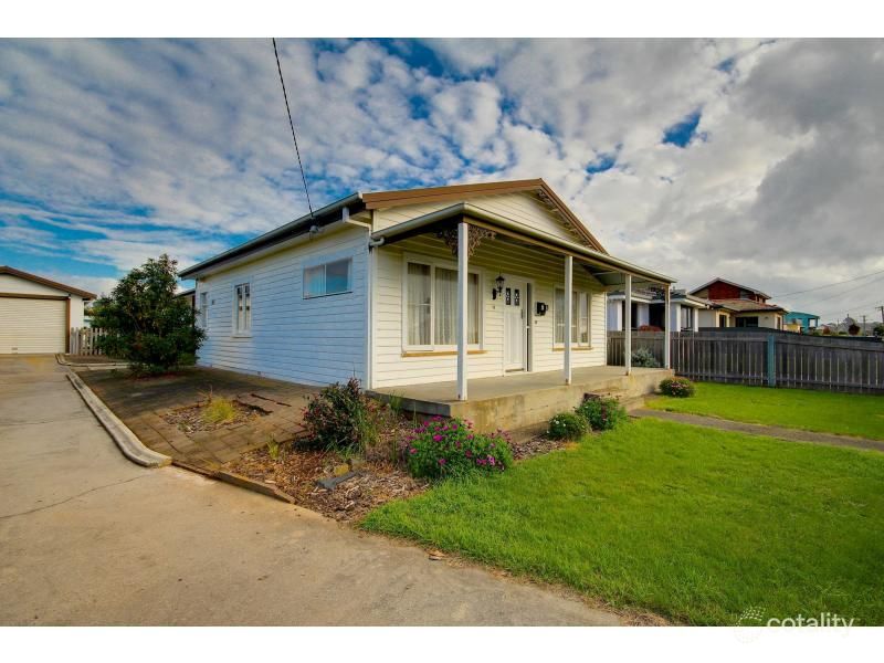 19 George St, Devonport, TAS 7310