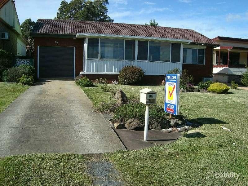 86 The Esplanade, Oak Flats, NSW 2529