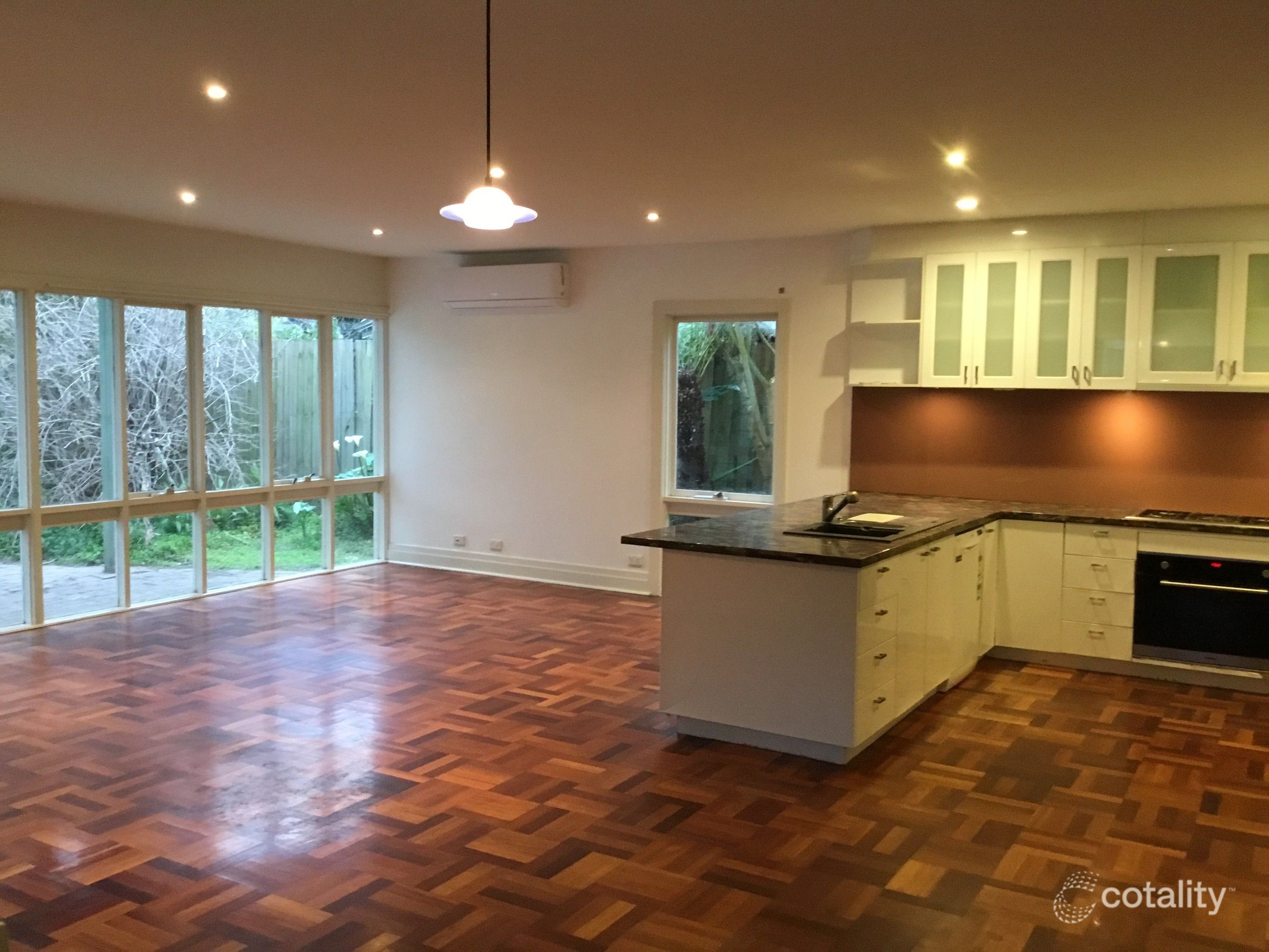 18 Francis Cres, Glen Iris, VIC 3146