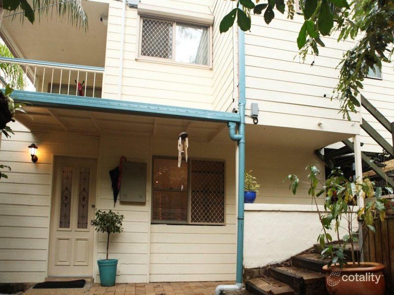 33 Warwick Ct, Bellbird Park, QLD 4300