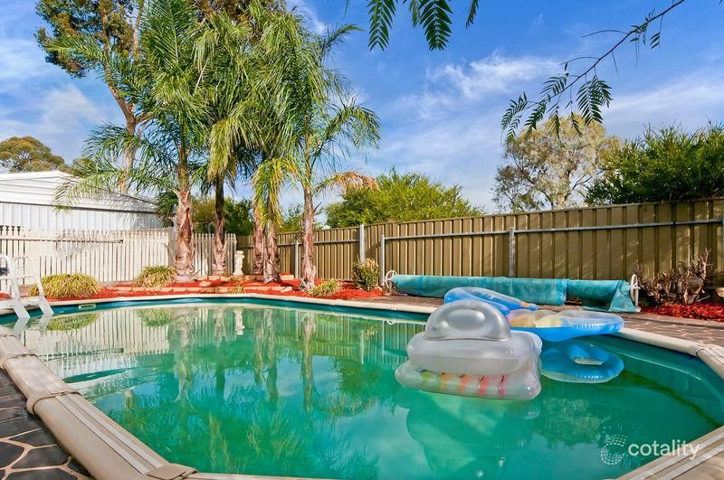 6 Warragal Ct, Andrews Farm, SA 5114