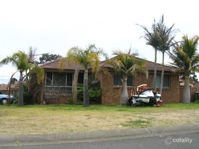 2 Tapi Glen, St Clair, NSW 2759