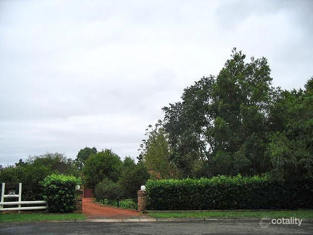 8 Mount Vista Cl, Berry, NSW 2535