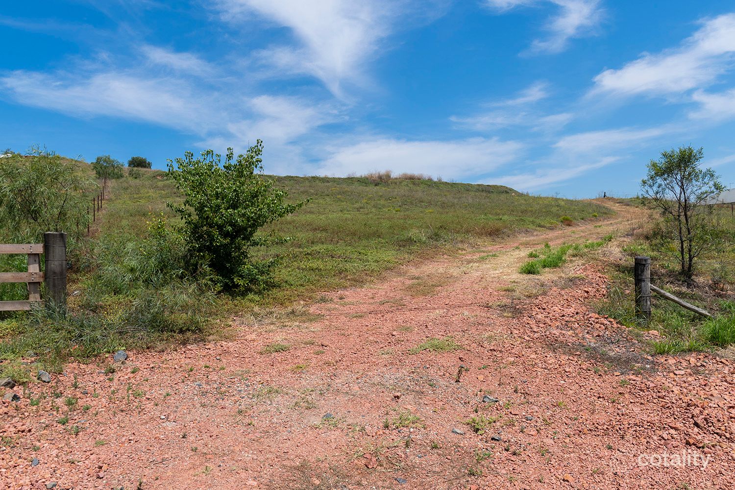 4 Lighthorse Pde, Glenbawn, NSW 2337