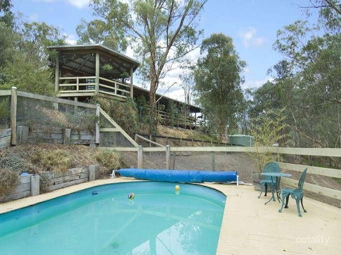 15 Kennedy Rd, St Andrews, VIC 3761