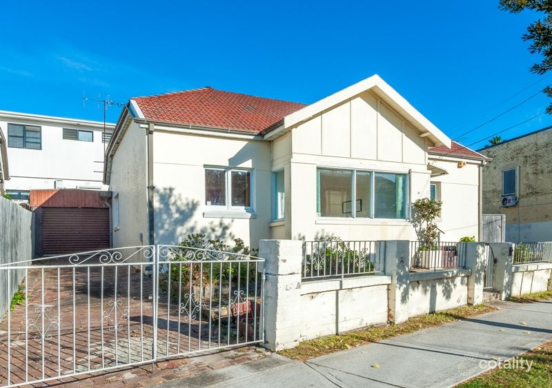 10 Malabar Rd, South Coogee, NSW 2034