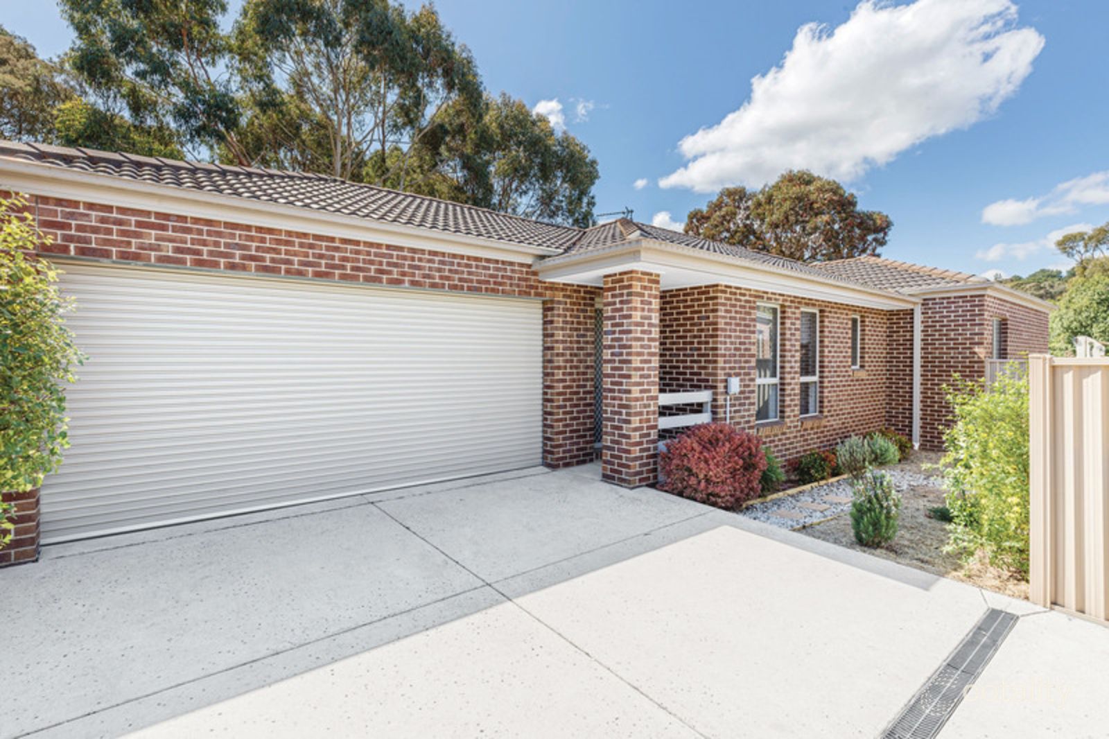 2/27 Recreation Rd, Mount Clear, VIC 3350