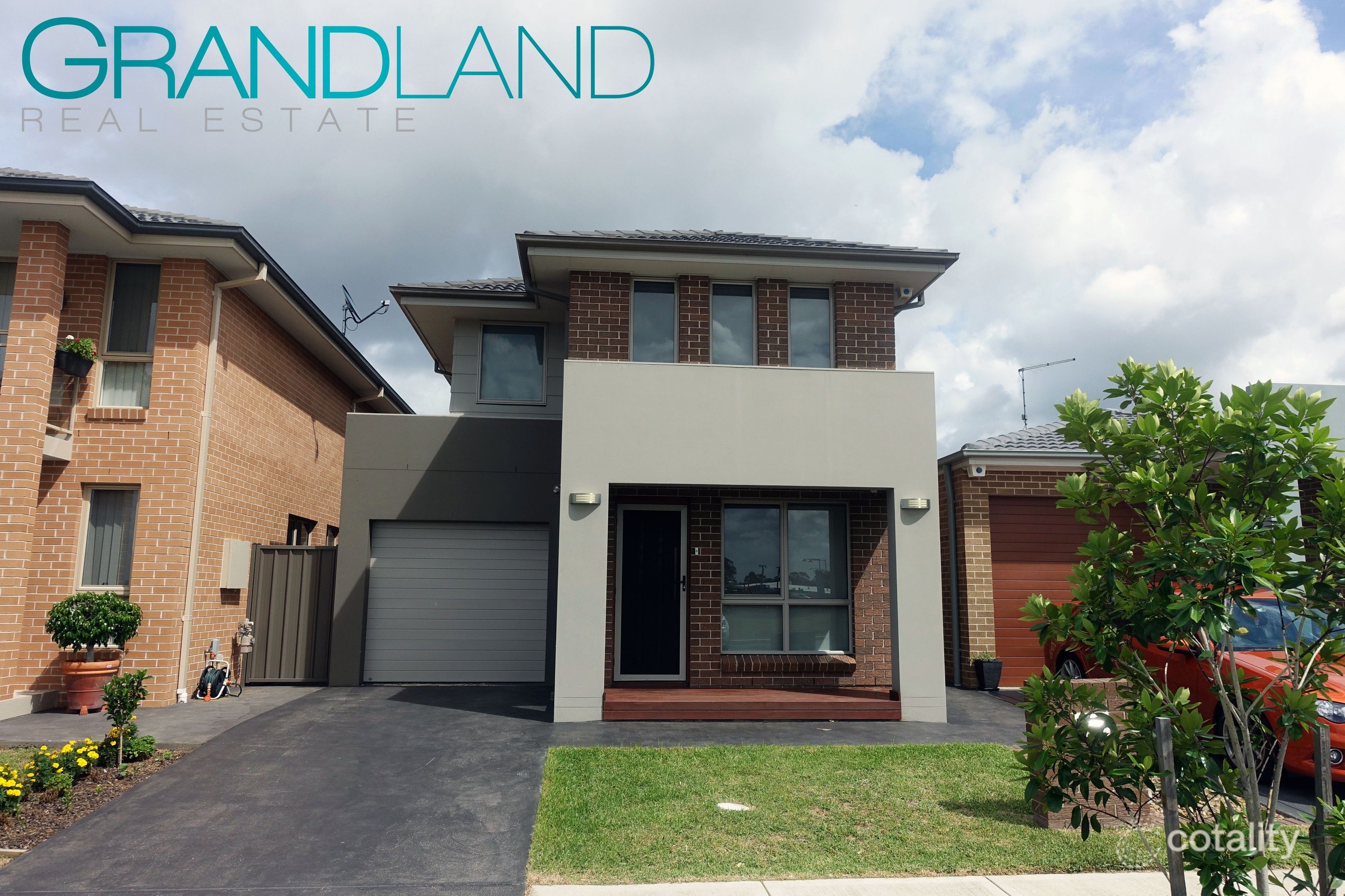 12 Bird Walton Ave, Middleton Grange, NSW 2171
