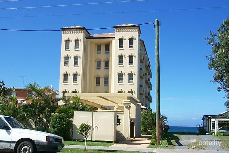 3/305 Golden Four Dr, Bilinga, QLD 4225